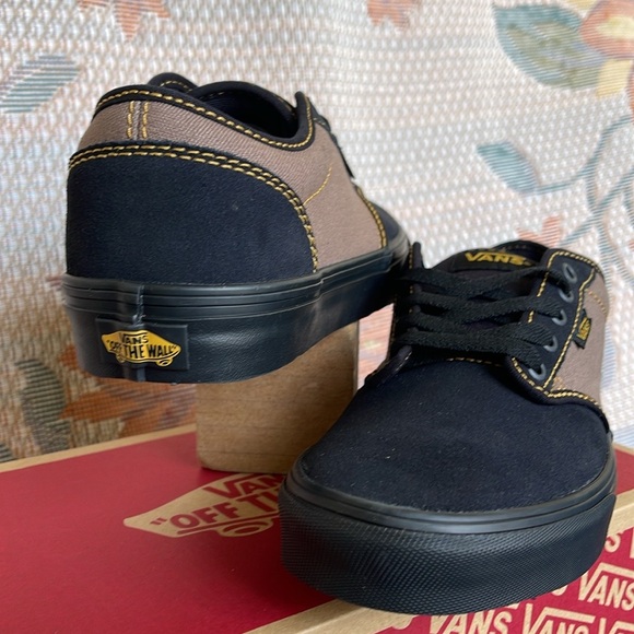 Vans • WMNS Atwood
Outcore Phantom/Black
VN000CX8B29
Sneakers - Picture 11 of 16